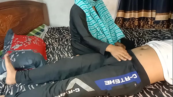 Aku Ngentot Temen Anak Tiri Yang Lebih Tua, Yang Juga Satu Sekolah Sama Anak Tiri Ku Sendiri.