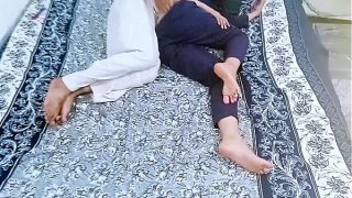 Desi Lugu Nan Polos, Si Malu-malu Kucing, Akhirnya Ngerasain Pertama Kali Yang Bikin Makin Liar! Nonton Aksi Gadis Desa Ini Dijamin Bikin Meleleh!