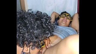 Desi Alisha Bhabhi Yang Super Seksi Dan Menggoda, Lidahnya Liar Menjilati Vagina Basah!