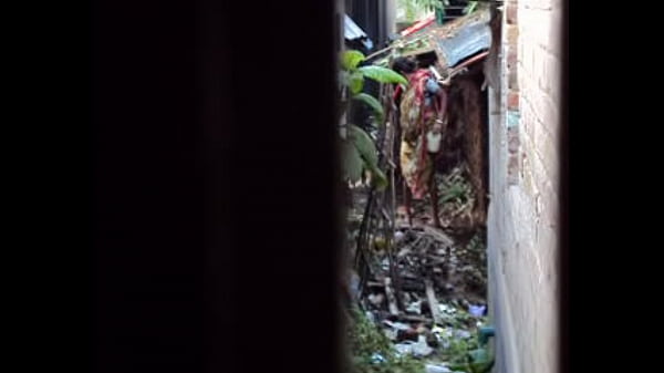 Nonton Desi Pee Dan Piss3.avi, Bikin Crot Sampe Lemes!