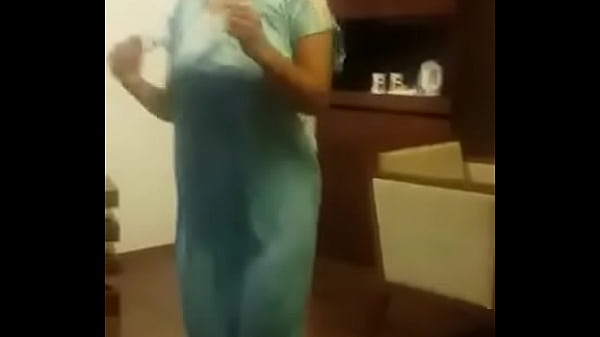Desi Goyang Panas Bikin Crot Basah, Part 1