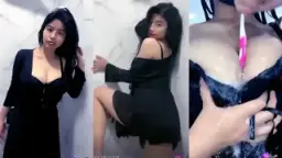 Aulmii Mandi Basah, Pamer Tubuh Menggoda Bikin Sange