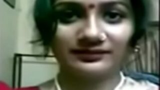 Ngentot Banget Video Bangla Binal, Boudhi Bugil Goyang-goyang Depan Kamera, Crot!