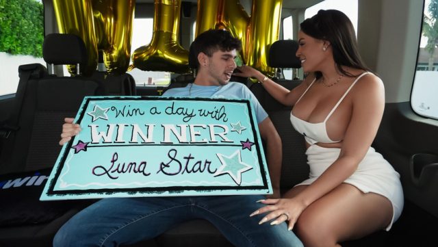 Reality Kings – Fans Ngewe Gila Dapet Tumpangan Basah
