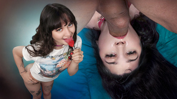 Remi Raw Emang Kecanduan Kontol, Dan Ngewe Muka Dia Satu-satunya Obat Biar Sembuh!