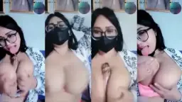 Tante Cinta Tobrut Pamer Memek Sambil Cosplay, Siap Di-sepongin Sampai Muncrat!