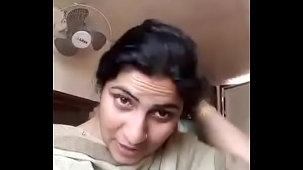 Istri Desi Yang Bikin Makin Panas Di Ranjang, Siap Digoyang Sampai Lupa Diri.