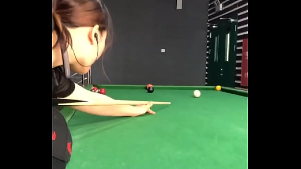 Pelatih Cina Seksi Yang Bikin Mampus, Ngajarin Gerakan Ngegas Sampai Keluar Keringat!