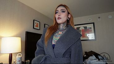 Jesse Si Stepsi Cantik, Penuh Tato, Lidah Bercabang, Nakal Banget, Skip Jalan-jalan Demi Ngegas Kontol Stepbro.