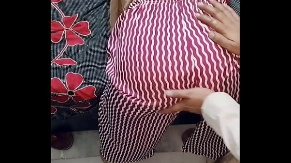 Priyanshisharma14 Lagi Nunduk, Gue Todongin Dari Belakang Sambil Dia Ngomong “aaah… Dalem Banget!”