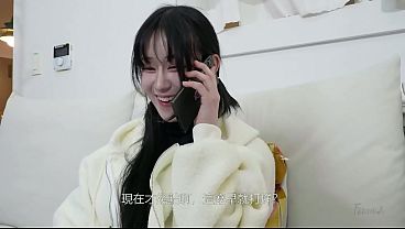 Korea – Cewek Jomblo Nakal Jebak Tukang Service Di Antara Pahanya Yang Menggoda