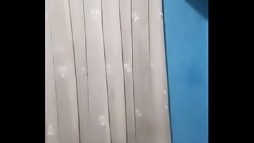 Vcs Sama Selingkuhan Pas Suami Lagi Keluar, Bikin Basah Di Ranjang Sendiri