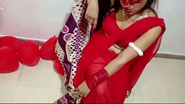 Baru Nikah, Istri India Berbaju Sari Merah Digoyang Keras Suami Desi Di Hari Valentine – Bokep Hindi Hot Banget
