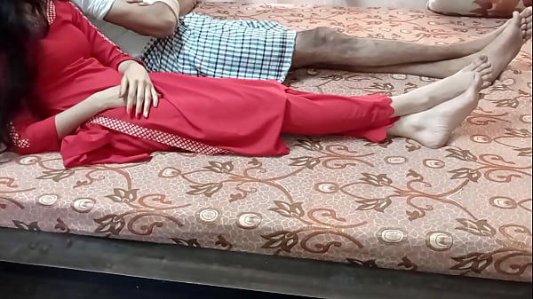 Ibu Mertua India Yang Seksi Digenjot Kontol Gede Jiju, Main Peran Desi, Crot Di Mana-mana.
