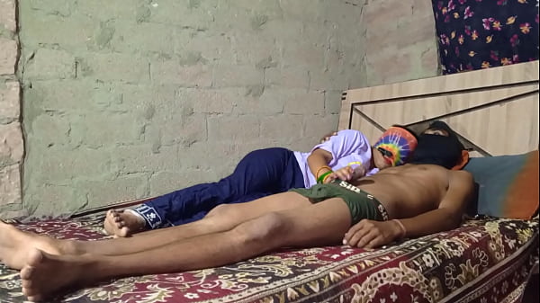 Kakak Ipar Dan Adik Ipar India Desi Lagi Ngewe Panas-panas, Crot Di Mana-mana