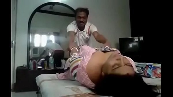 Bikin Tegang! Lihat Lekuk Indian Yang Bikin Napsu Menggelegak, Siap Digoyang Dan Digigit.