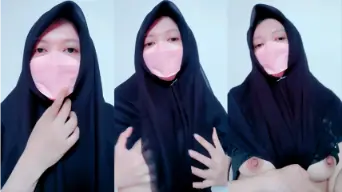 Cecil Hijab Ngangkang, Dada Mulus Diremas Sampai Berdesah