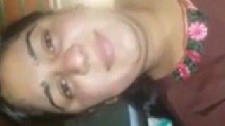 Crot Bhabhi Lagi Ngentot, Mms-nya Bocor, Suara Nafas Bikin Makin Basah.