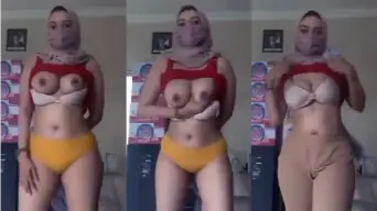 Mahasiswi Akper Pamer Susu Gede Bikin Doi Makin Greget
