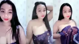 Ngentot Lihat Tante Tobrut Live Cuma Pakai Kain Tipis, Bikin Makin Tegang.