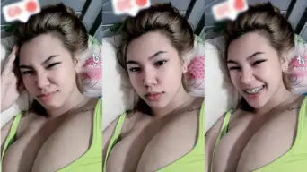 Tiktoker Rebahan Pamer Belahan Susu Mulus Bikin Ngilu
