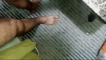Ngentot Bertiga Arab, Kontol Dijilat, Bokong Dicongkel, Si Saudi Dan Temennya Ngewein Si Pasif Irak Sampe Bolong Lubang Pantatnya