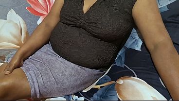 Libido Tinggi, Ibu Tiri Asia Lagi Liburan, Siap Digoyang Di Kamar Hotel.