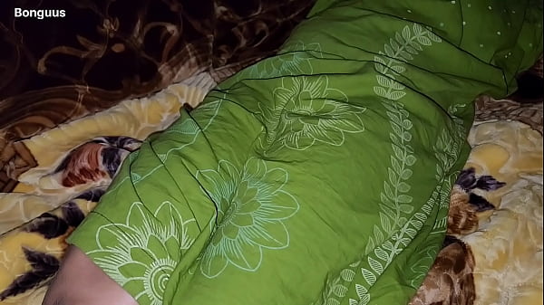 Istri Cantik Lagi Seru-seruan Sama Kakak Ipar, Kontolnya Manasin Memek Sampe Banjir