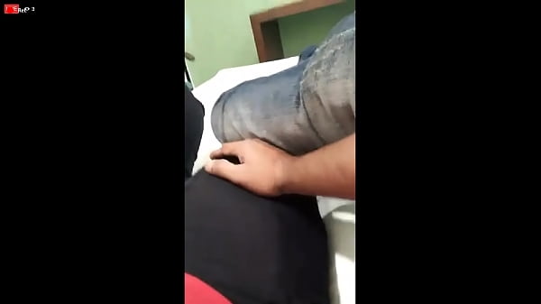 Live Di Facebook: Sange Banget, Ngen****in Penonton Sampai Muncrat!